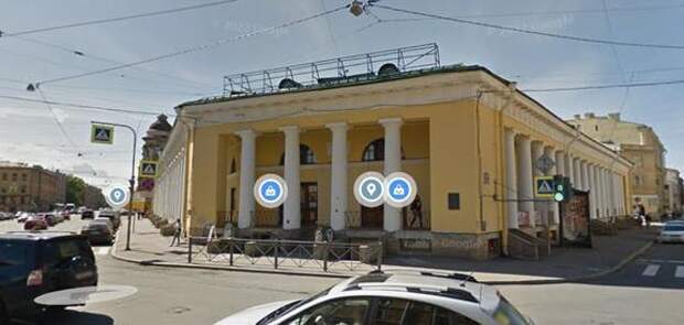 В Петербурге вандалы повредили фасад памятника архитектуры