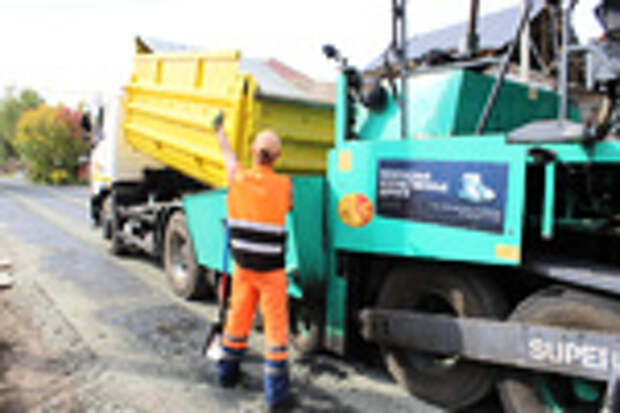 Ремонт дороги в поселке Казенная Заимка / Фото: barnaul.org