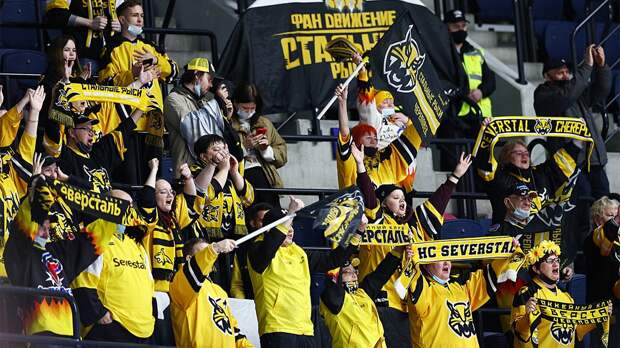 «Северсталь» продлила контракты сразу с тремя нападающими