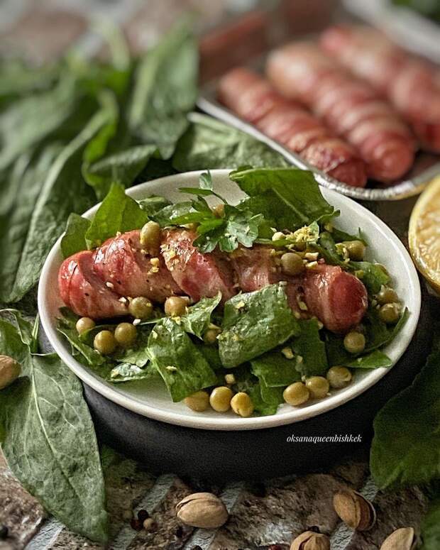 Салат, суп и пирог: готовим вкусные сезонные блюда со щавелем