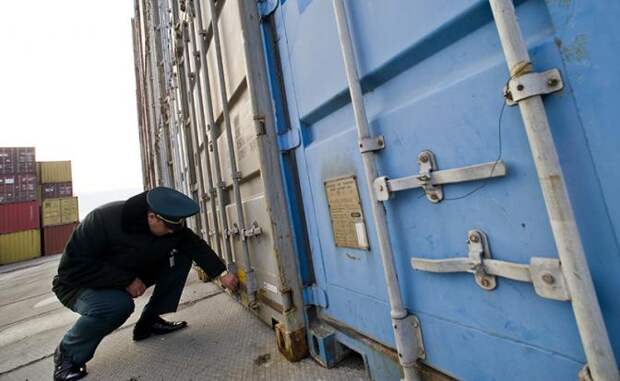 Мировой наркотранзит смещается в Россию с благословения США