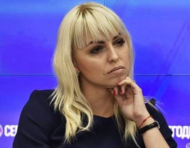 Анастасия Гридчина призвала Зеленского не обольщаться насчет Байдена Анастасия Гридчина призвала Зеленского не обольщаться насчет Байдена