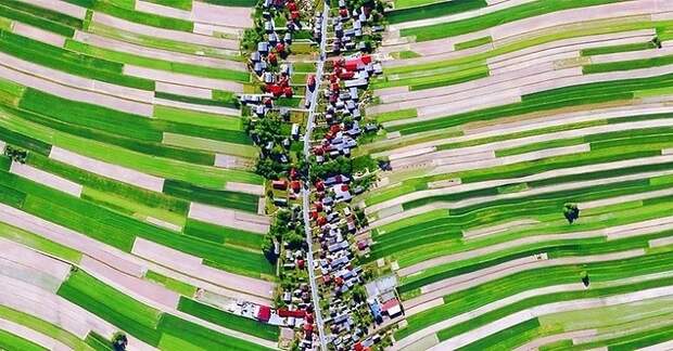 Город, в котором все 6000 жителей живут на одной улице