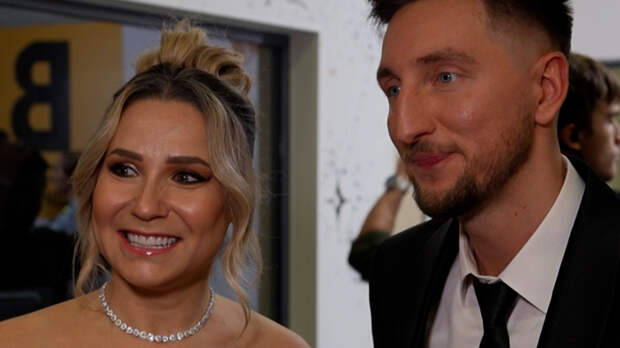 «Можно переродиться»: Юлия и Даниил Брант о возрастных артистах на сцене