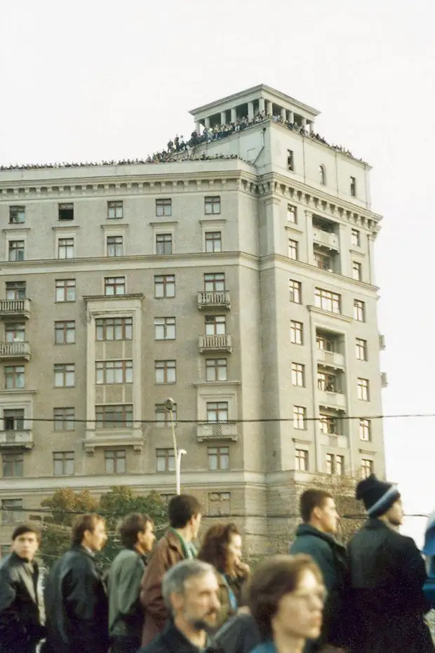Фотография: Расстрел Дома Советов 4 октября 1993 года №10 - BigPicture.ru