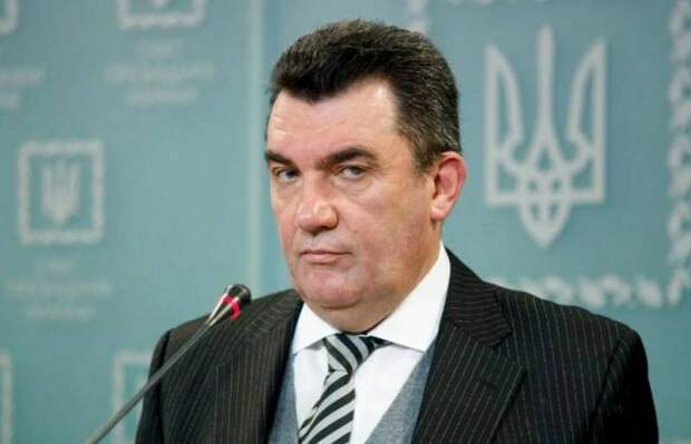 Секретарь украинского СНБО увидел «руку Кремля» в конфликте между Зеленским и Залужным