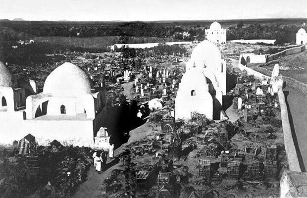 Jannatul Baqi in 1908.jpg