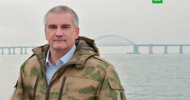 Глава Крыма Сергей Аксёнов не видит себя государственным служащим федерального уровня. Об этом он сам сообщил в интервью «Вести. Крым», передает корреспондент «ПолитНавигатора».