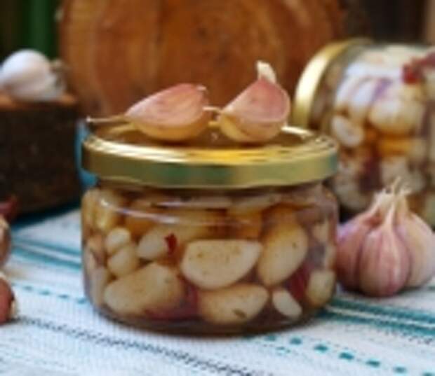 Маринованный чеснок на зиму