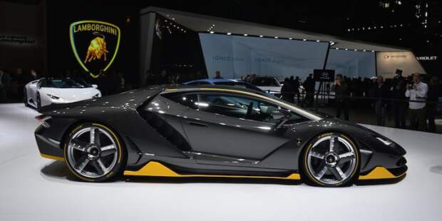 Lamborghini Centenario LP 770-4: к 100-летию бренда.