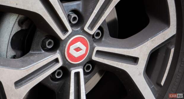 Рассекречены первые подробности о дизайне Renault Sandero четвертого поколения