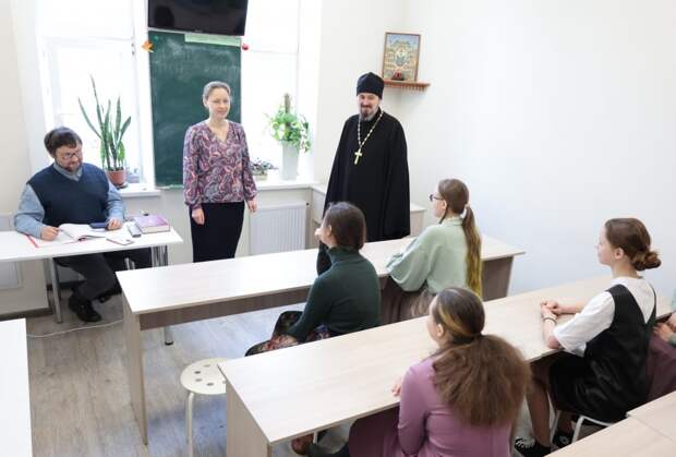 Чему учат в воскресных школах округа