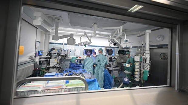 Ученые анонсировали первую в мире операцию по пересадке человеческой головы