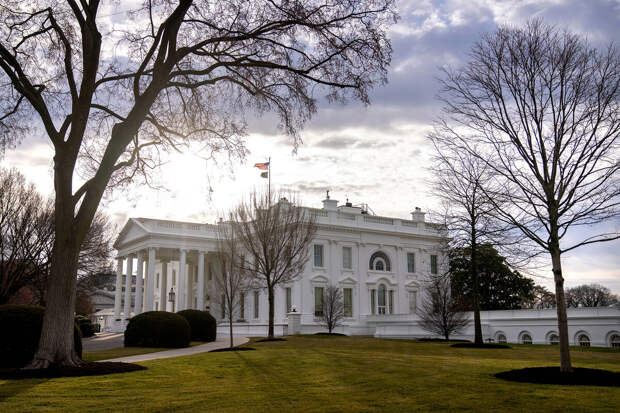 Боец UFC Махачев заявил, что кард турнира в Белом доме еще не сформирован