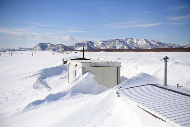 На Камчатке тысячи людей остались без света и тепла из-за метели