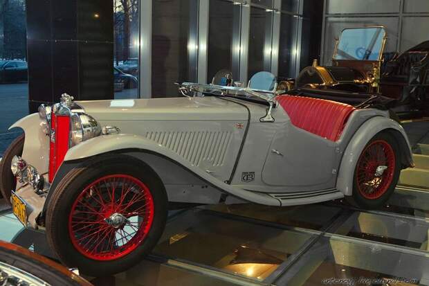 Музей частных коллекций Автовилль (44 фото)