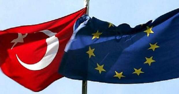 Премьер Турции: терпению Анкары приходит конец, мы не обязаны защищать ЕС