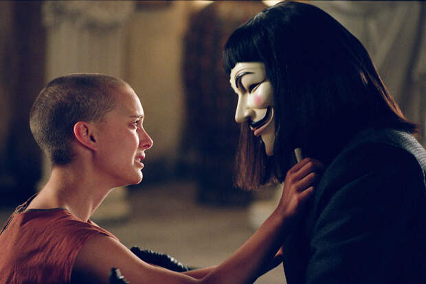 Кадр из фильма «V» значит Вендетта»