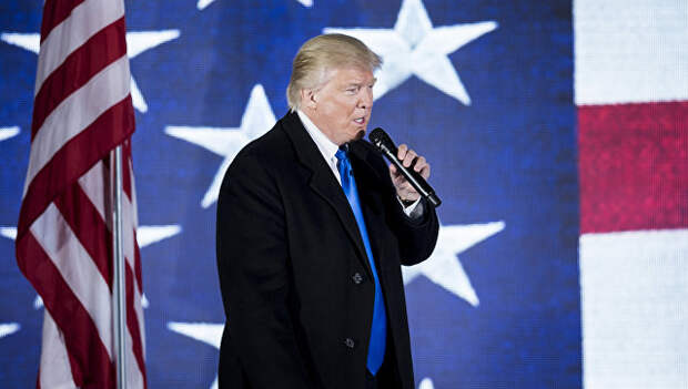 Избранный президент США Дональд Трамп во время выступления в Вашингтоне. 19 января 2017