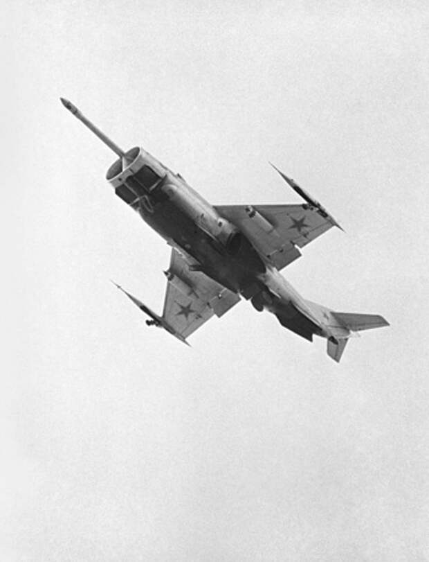 Самолет-истребитель Як-36, 1967 год 