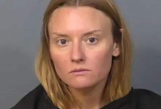 37-летняя учительница математики два месяца насиловала школьника у себя дома