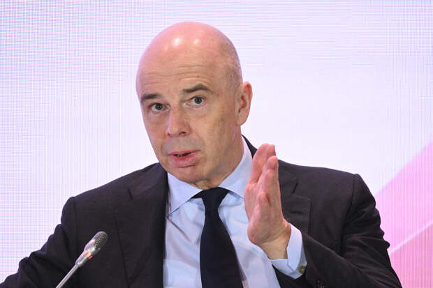 Силуанов анонсировал пересмотр планов по доходам от нефти