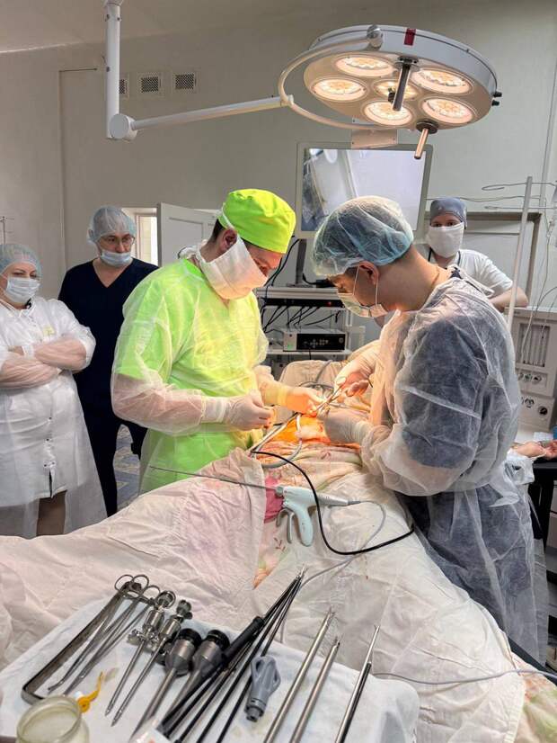 Устранение сложных грыж: в Бахчисарайской ЦРБ прошёл мастер-класс по лапароскопической хирургии