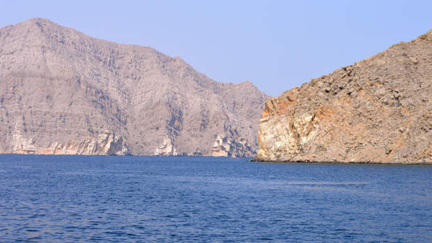 США фиксируют признаки минирования Ираном Ормузского пролива