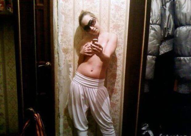 Глупые и смешные фотографии девушек из социальных сетей (83 фото)