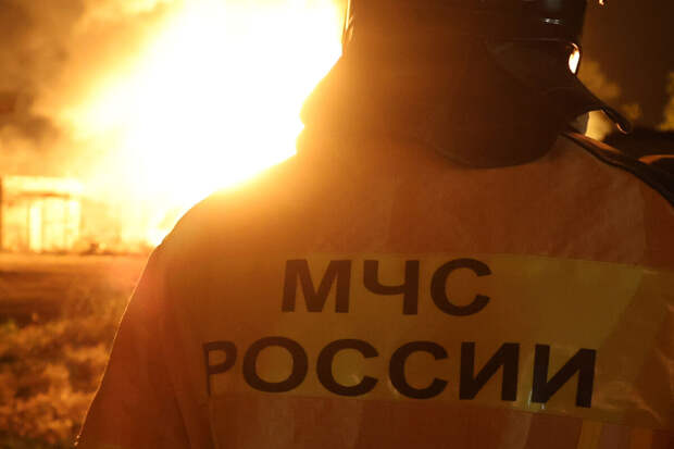 В Туапсе пожарные ликвидировали открытое горение на морском терминале