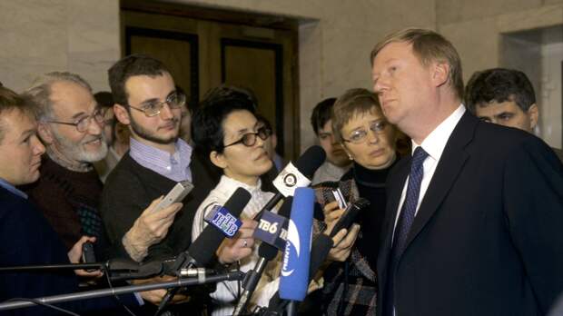 Как Россию продавали за гроши: "гарвардские мальчики" в накладе не остались