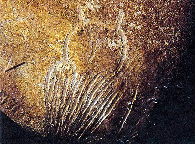 Доисторический рисунок в пещере.