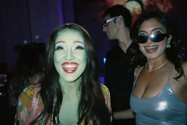 День рождения Сидни Суини