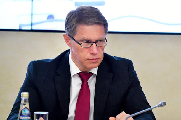 Мурашко: почти 80% мам в России записываются на прием к врачу дистанционно