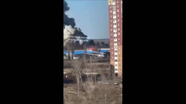 В Киеве на Троещине вспыхнул сильный пожар. Причины пока неизвестны, — местные паблики