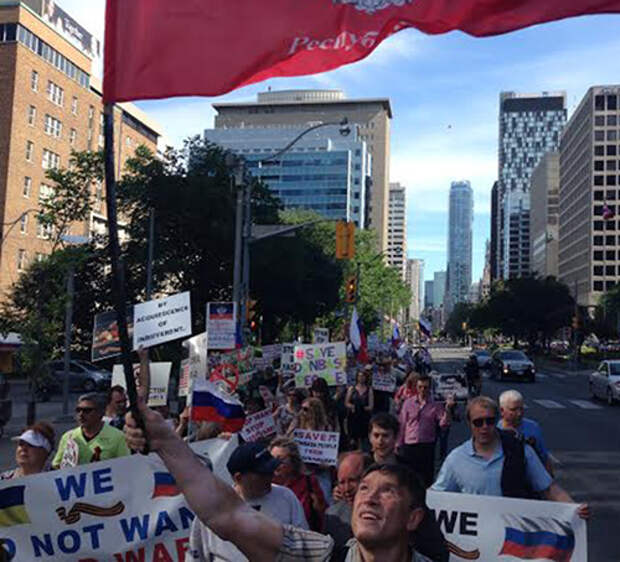 В Канаде прошли митинги против карательной операции на Донбассе
