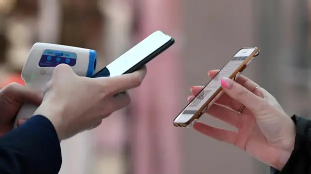 Требования о QR-кодах в России распространят на зарубежные авиакомпании