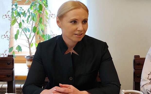 Первый зампред правительства региона Анна Рослякова поздравила рязанцев с Днем России