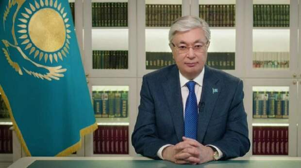 Традиционно, в новогоднюю ночь, президенты разных стран говорят свою праздничную речь, в которой подводят итоги уходящего года и дают напутствия на будущий.-3