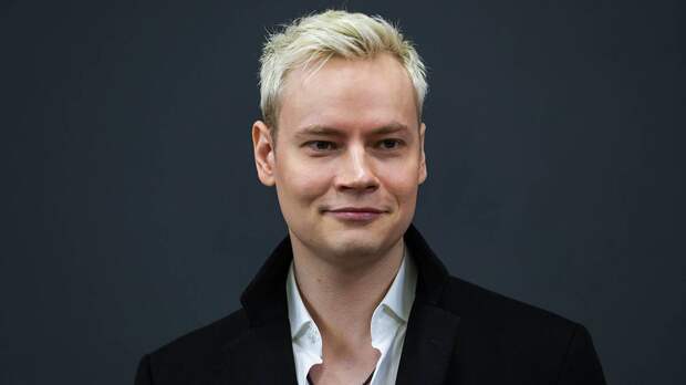 «В роскоши я не купаюсь»: SHAMAN раскрыл, что на что тратит миллионные гонорары