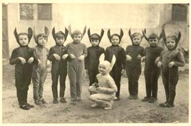old halloween costumes