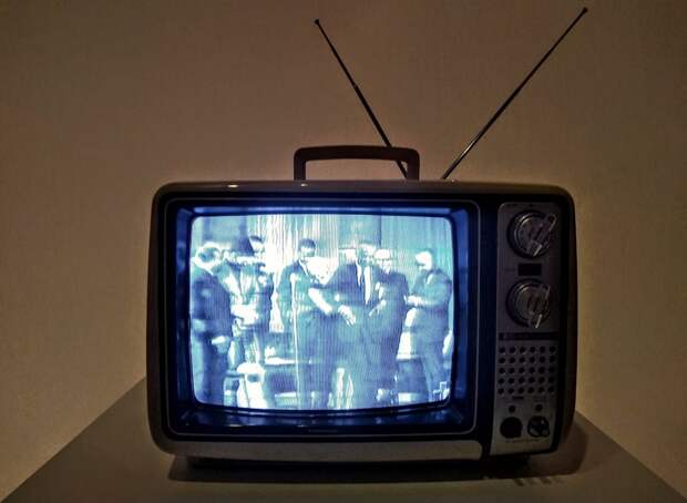 Как мы видим сны: цветными или черно-белыми?