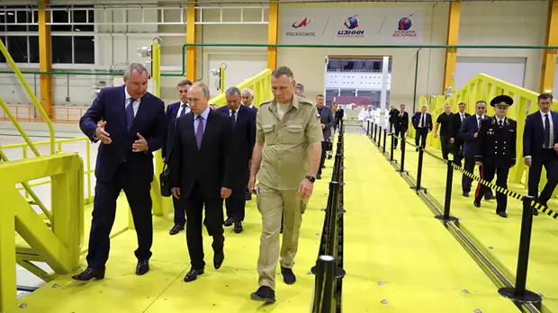 «Порядок навести не удалось»: Путин рассказал о хищениях при строительстве космодрома Восточный