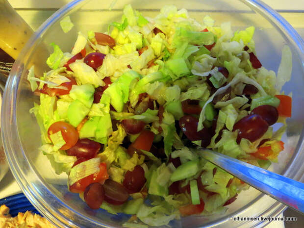 salaatti свежий фруктово-овощной салат