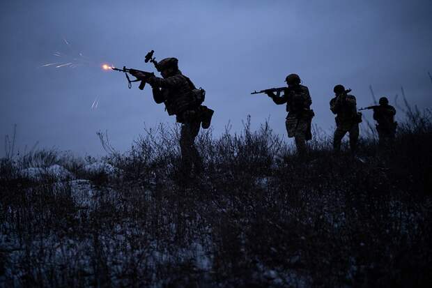 Кимаковский: Армия России начала бои на востоке Святогорска