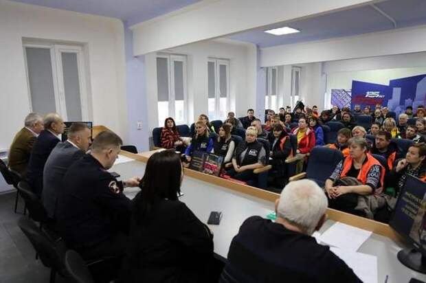 Представители ГАИ и МУП «КТТУ» обсудили проблему зацепинга в Краснодаре