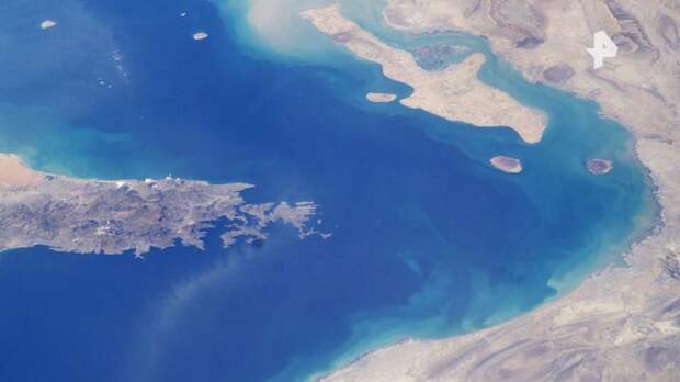 Иранская блокировка Ормузского пролива загнала США в нефтяной тупик