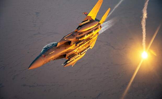 Сенсационный «недружественный огонь»: Три американских истребителя F-15E над Кувейтом сбила ПВО Ирана