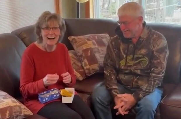 Американец нашел кольцо, потерянное 48 лет назад