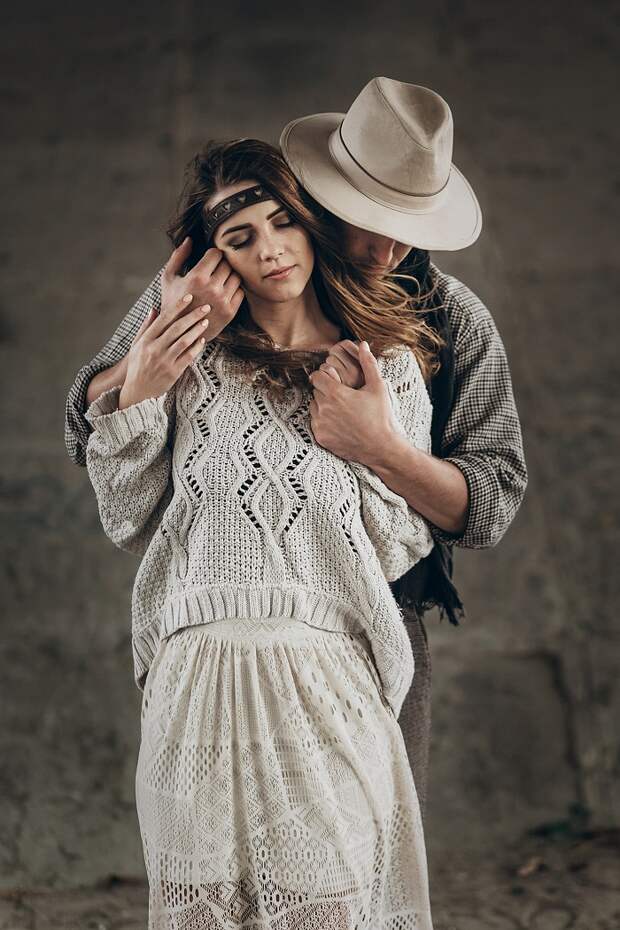 пальто и платье